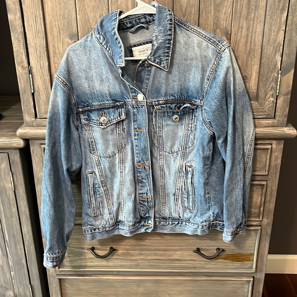 Forever 21 Jean jacket EUC